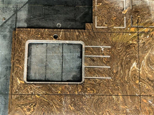 Com processar el drenatge mitjançant una serra de pont CNC de 5 eixos?